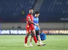 Image: Nguyễn Xuân Son Faces Injury Risk at FIFA ASEAN Cup