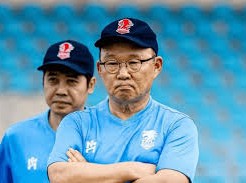 Image: Park Hang-seo's Salary at Kanchanaburi Power FC Revealed
