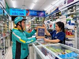 Image: Phạm Nhật Vượng's Taxi Company Partners with Nguyễn Bạch Điệp