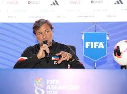 Image: Philippines Coach Acknowledges Vietnam's Strength