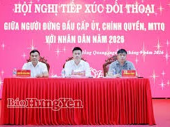 Image: Residents of Hong Quang Commune Call for Solutions to Local Issues