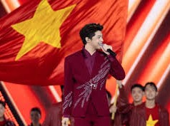 Image: The Income of VTV's 'Prince' Noo Phuoc Thinh