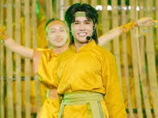 Image: Traditional Arts Shine in 'Brother Overcoming Challenges'