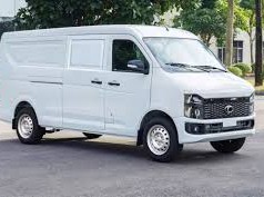 Image: Trần Bá Dương Launches New Electric Van with 300km Range