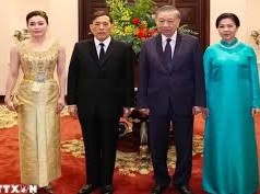 Image: Vietnam Hosts Royal Banquet for Thai King and Queen