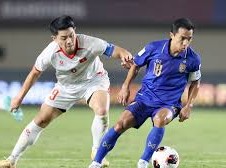 Image: Vietnam's Coach Kim Sang-sik Reflects on Recent Defeat