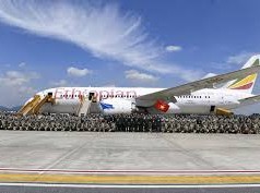 Image: Vietnamese Peacekeeping Force Returns Home, Welcomed by General Nguyễn Trường Thắng