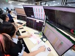 Image: VN-Index Faces Volatility After Sudden 31-Point Drop