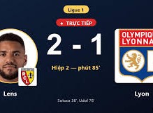 Image: Lyon Narrowly Trails Lens 2-1 in Ligue 1 Match