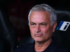 Image: Mourinho Hopes to Live Until Man City's Legal Battle Ends