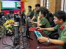 Image: Police Investigate Bank Transfer Transactions Amid Fraud Warnings