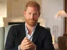 Image: Prince Harry Earns $100,000 by Sharing Mental Health Struggles