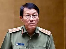 Image: Vietnam's Minister of Public Security Warns Against Online Dangers