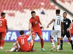 Image: Vietnam's Việt Anh Set to Play Against Malaysia, Hoàng Hên Out