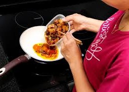 Image: Couple Diagnosed with Colon Cancer: Common Eating Habits Identified