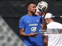 Image: France Welcomes Mbappe Back for World Cup Semifinal Against Spain