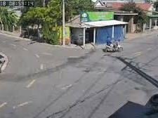 Image: Motorcycle Accident Involving Pickup Truck Caught on Camera