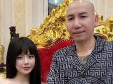 Image: Teacher Hương Loramen Charged with Fraud
