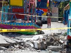 Image: Fireworks Explosion at Festival in Mexico Kills 10, Injures 64