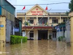 Image: Flooded Healthcare Center Continues to Treat Patients Amid Crisis