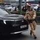 Image: Driver Rams Traffic Police to Escape in Hanoi