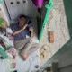 Image: Struggles of Residents Living in Narrow Houses Along Xuyen Tam Canal