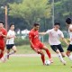 Image: Vietnam National Football Team Dominates Siheung FC in Korea