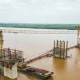 Image: Nine Pillars of the Hong Ha Bridge Emerge in the Red River