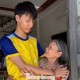 Image: Orphaned Student's 1.7 Billion VND Debt Forgiven by Bank
