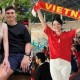Image: WAG Dung Trần Supports Husband Phạm Xuân Mạnh in ASEAN Cup