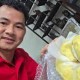 Image: Xuân Bắc Receives a Special Gift Amid Durian Festival