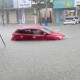 Image: Vinh Experiences Record Rainfall of 399mm, Causing Flooding