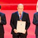 Image: Hanoi University of Science and Technology Deputy Director Honored