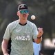 Image: Michael Bracewell Chooses Casual Contract with Black Caps