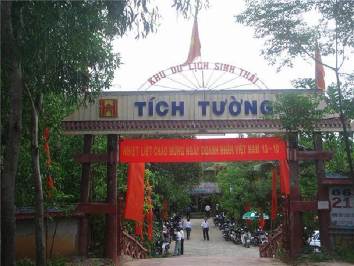 Experience to go to Tich Tuong eco-tourism area on weekends