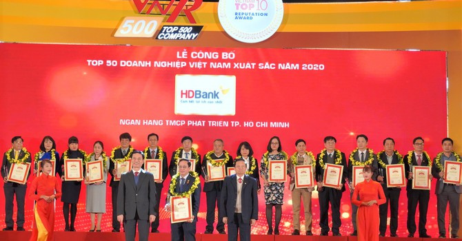HDBank reached the Top 50 of the best enterprises in Vietnam by 2020