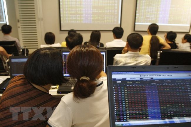 Market turnover continues downward spiral