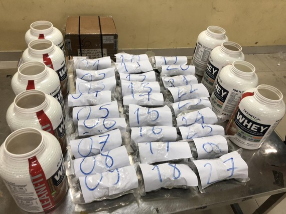 Nearly 5 kilograms of drugs from Canada to Vietnam detected at airport