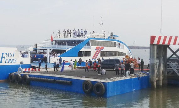 HCMC, Vung Tau inaugurate new ferry service
