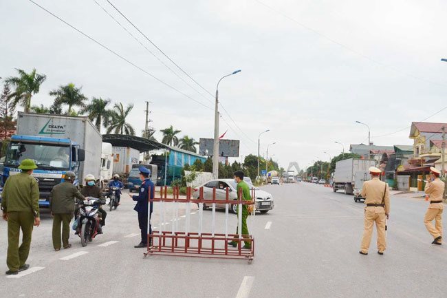 Quang Ninh locks down Binh Duong Commune to prevent Covid-19 spread
