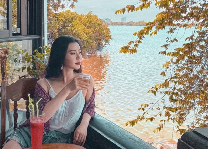 Race to “live virtual” fire at the beautiful cafes in West Lake