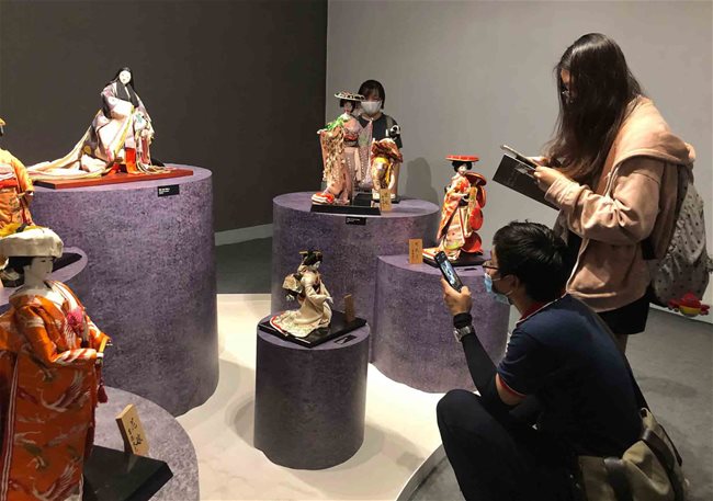 Traditional Japanese dolls exhibited at HCMC’s museum