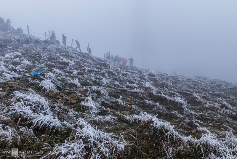 Northern Vietnam mountains engulfed in frost