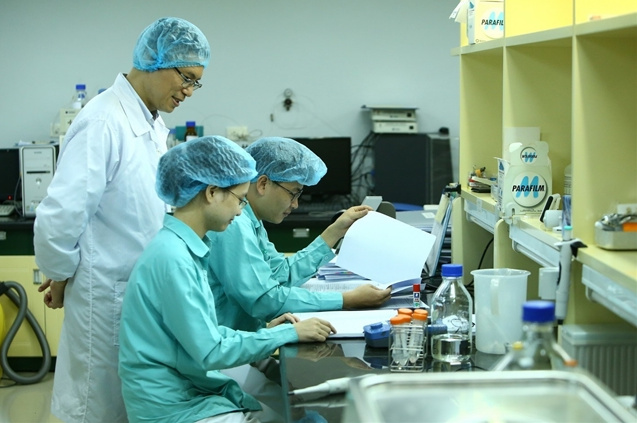 Vietnam COVID-19 Updates (Jan 5): Great efforts to secure COVID-19 vaccine supply