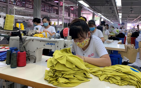Workers in HCMC ready to return to work