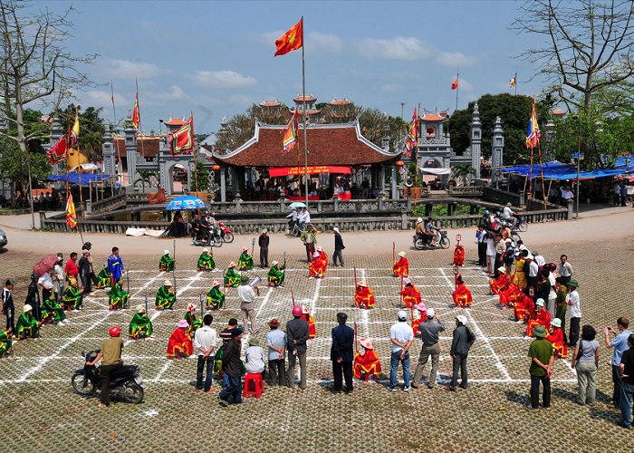 Check out the most remarkable traditional festivals in Nam Dinh