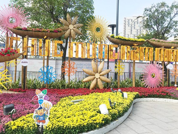 Nguyen Hue Flower Street 2021’s opening ceremony cancelled due to pandemic