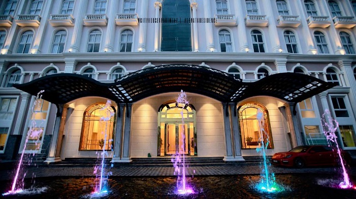 Review the most beautiful and famous Saigon District 7 hotels