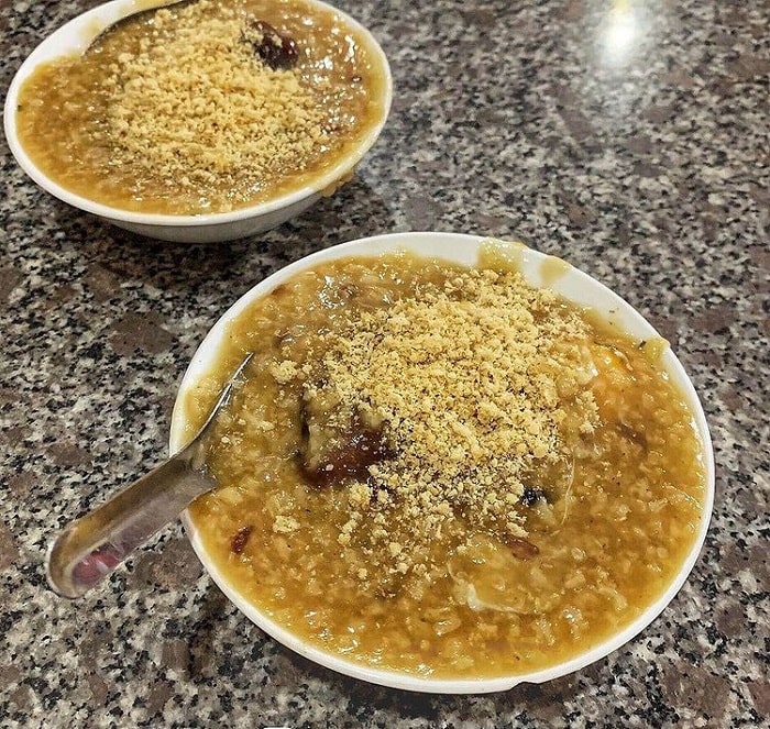Strange and delicious porridge in Ha Giang