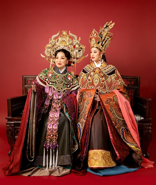 Art project on Vietnamese royal clothes launched